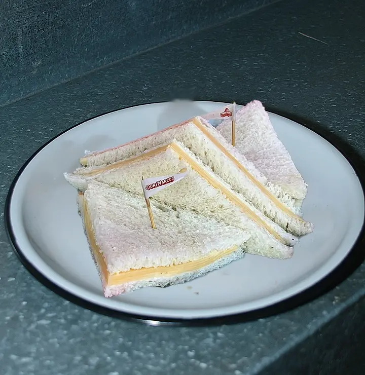 Sándwich simple de queso