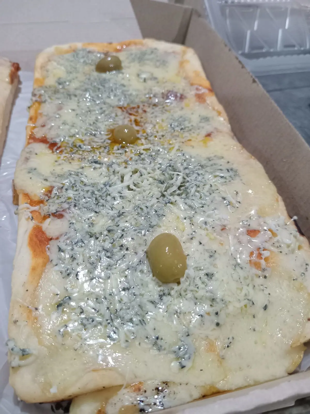 1/2 pizza rokefort