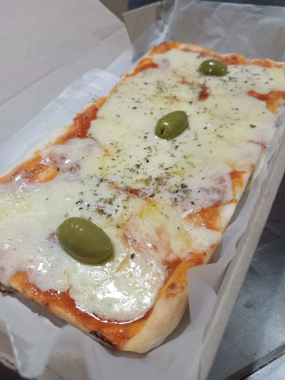 1/2 pizza musarella