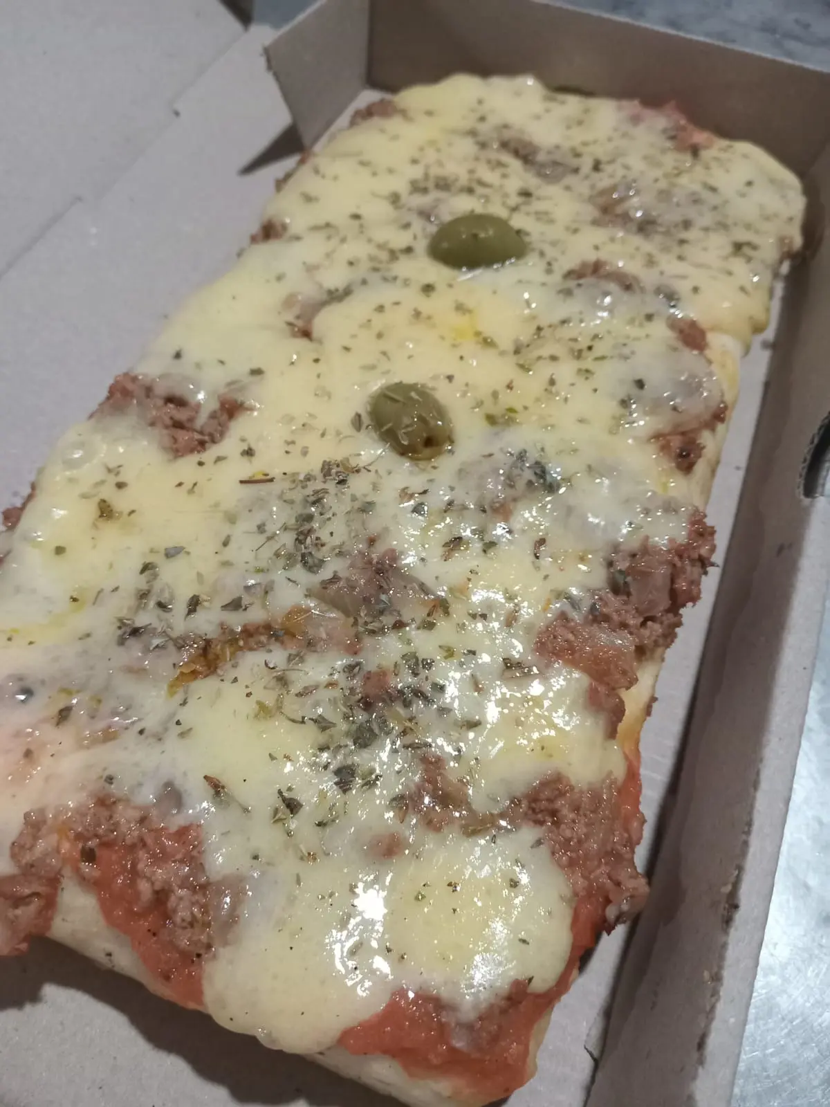 1/2 pizza carne