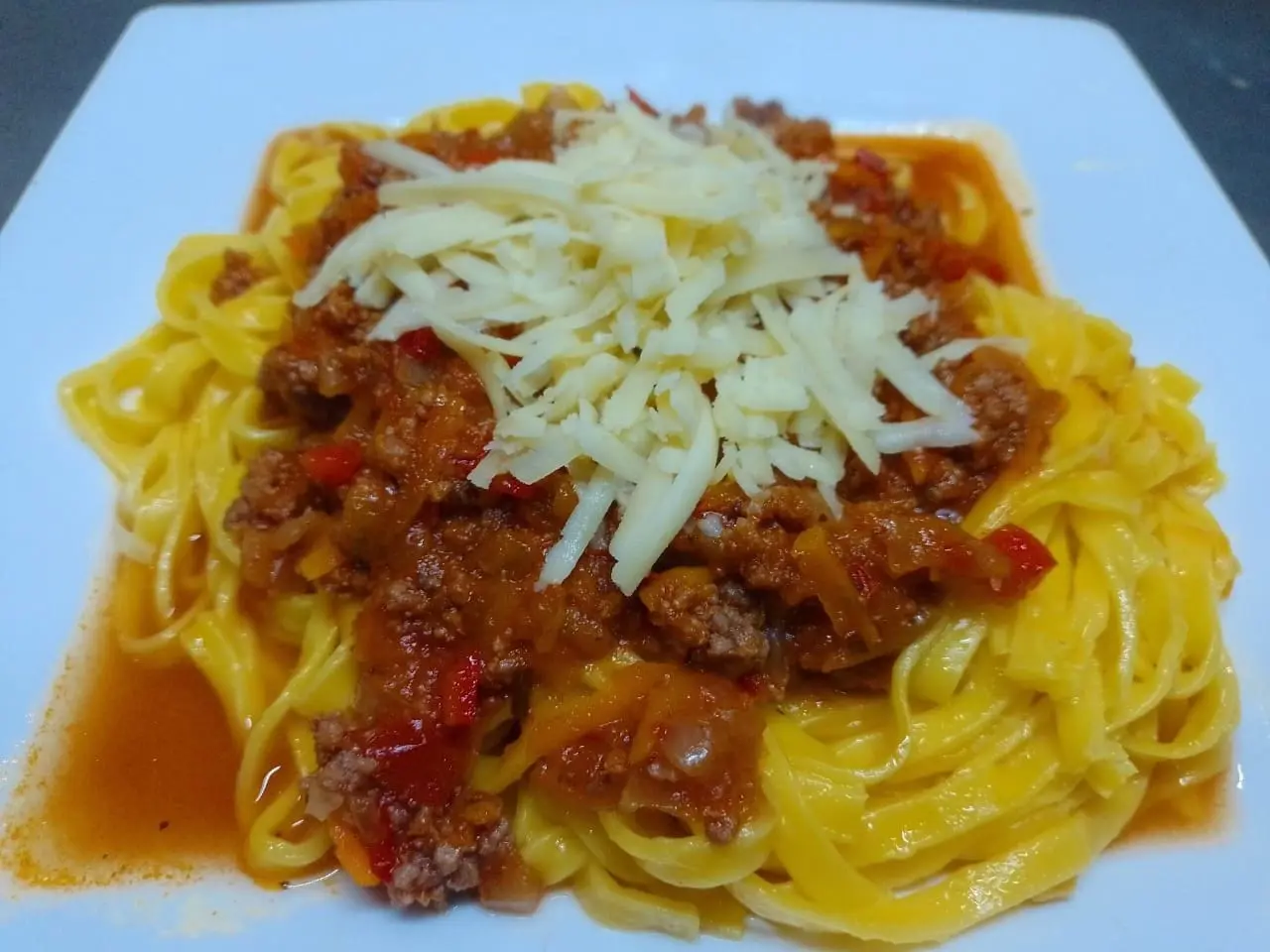 fideos con boloñesa
