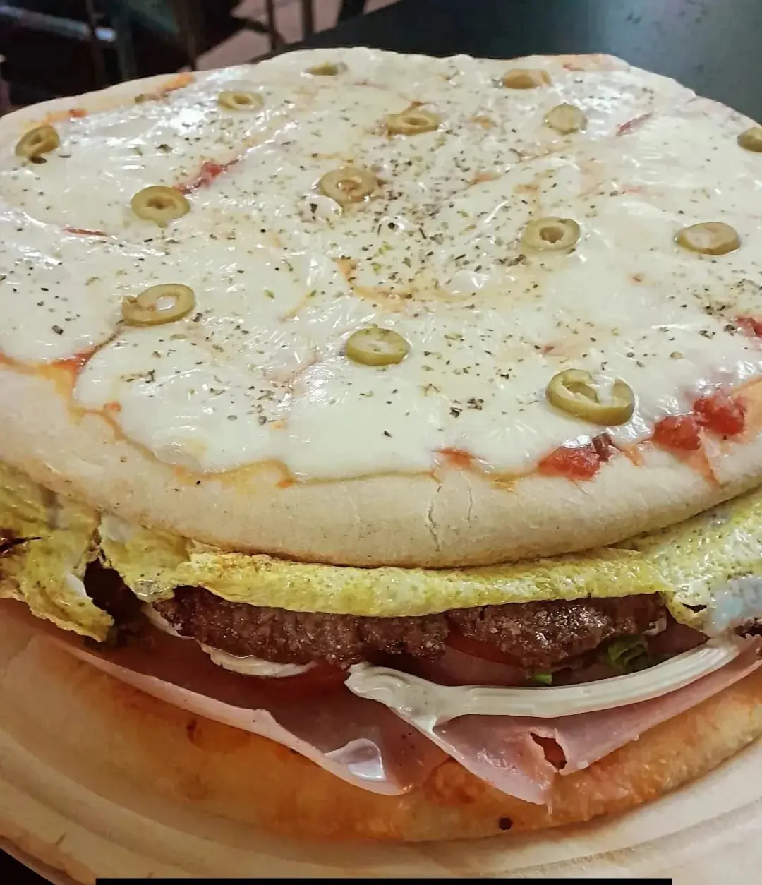 Hambur-Pizza.